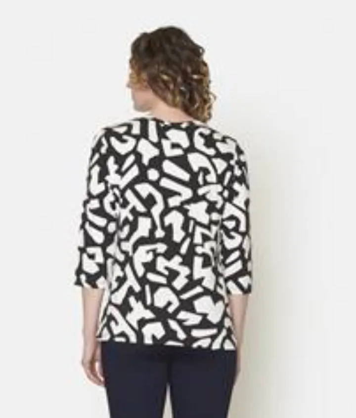 Brandtex black & off white pattern top