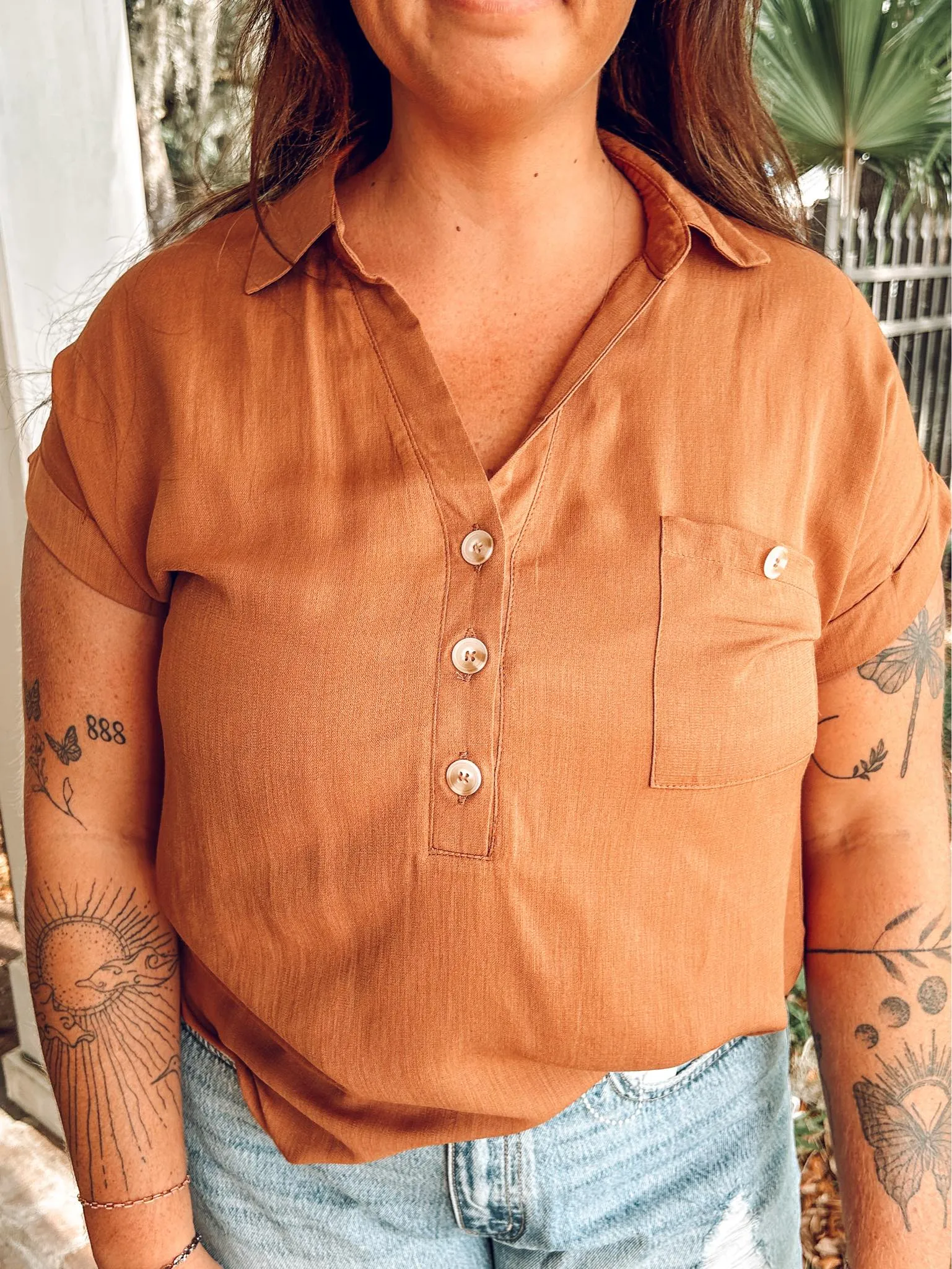 Could Be Button Curvy Top | Rust