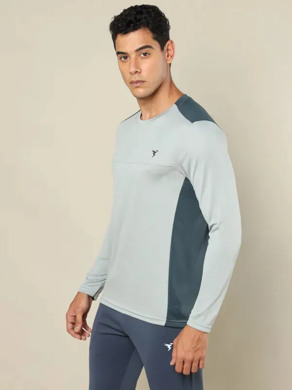 Men Colorblock Slim Fit Crew Neck T-shirt with TECHNO COOL 