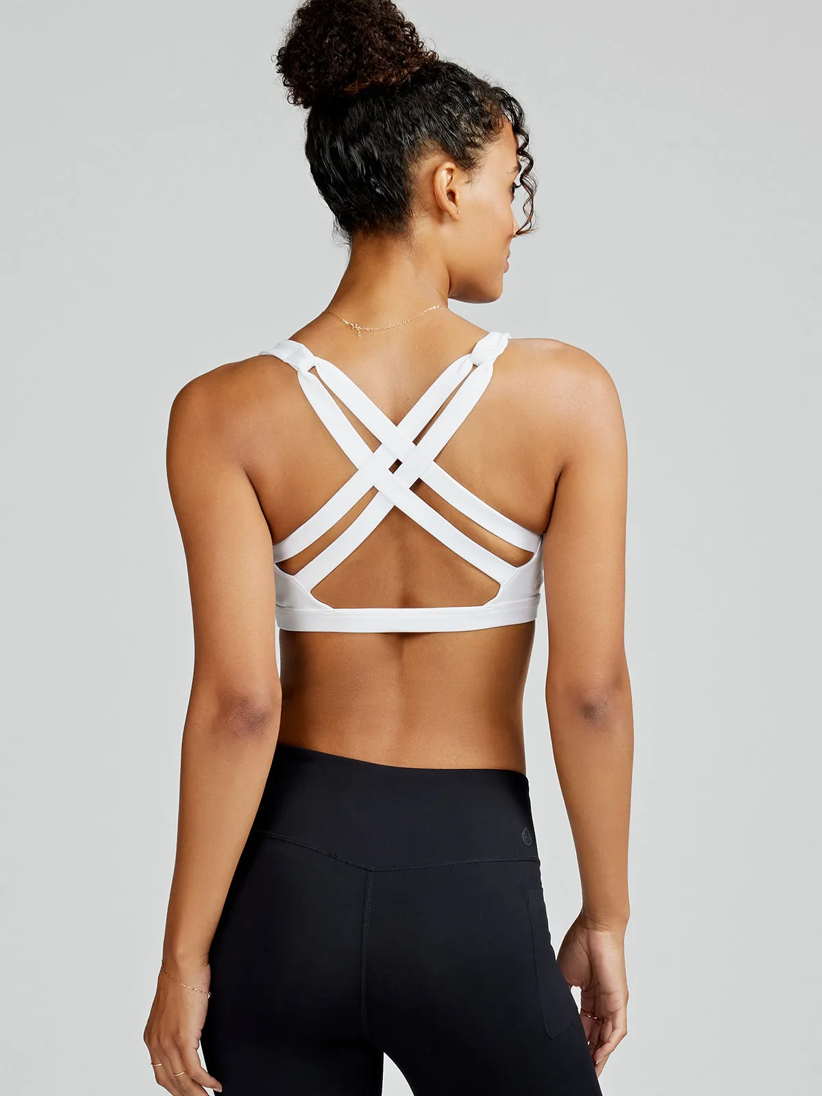 Sculptive Flow Sports Bra