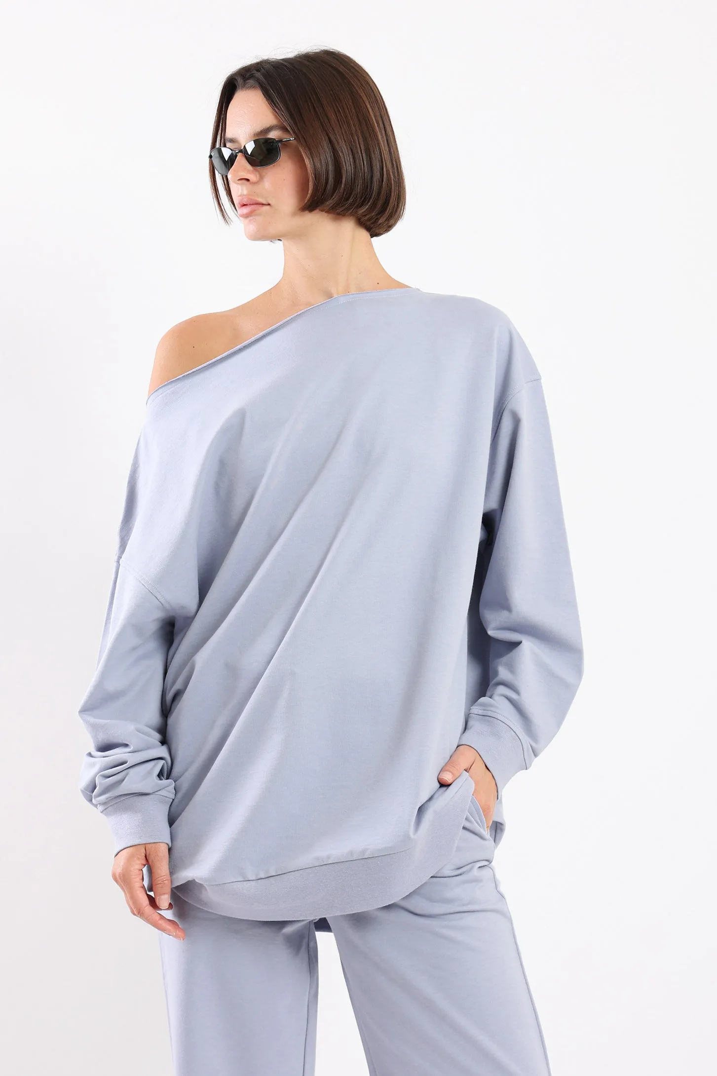 VERSATILE OFF SHOULDER SWEATER - GREY