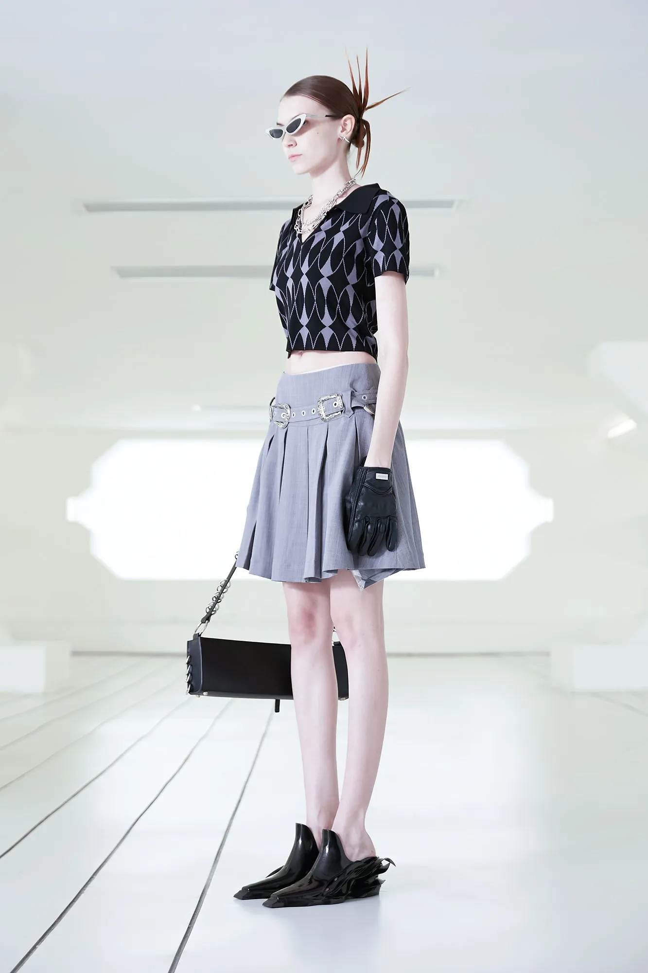 Wool pleated skirt